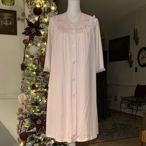 Vintage Shadow Line Blush Pink Gown and Robe Set